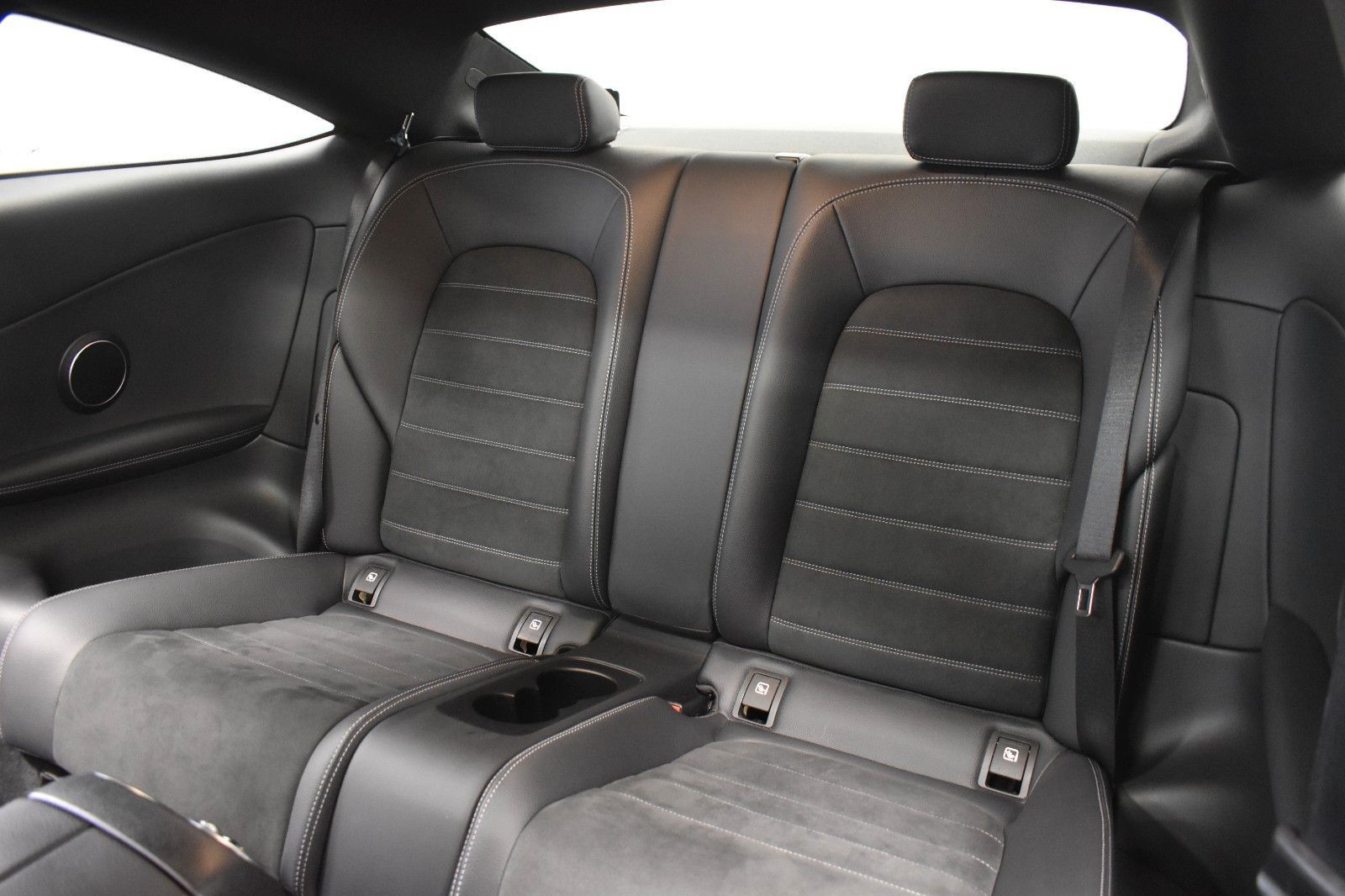 Mercedes-Benz C 300 d Coupé AMG LINE*M-BEAM*PANO*360°*CARPLAY foto 16