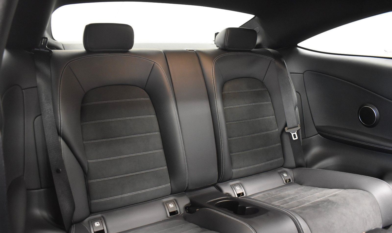 Mercedes-Benz C 300 d Coupé AMG LINE*M-BEAM*PANO*360°*CARPLAY foto 17