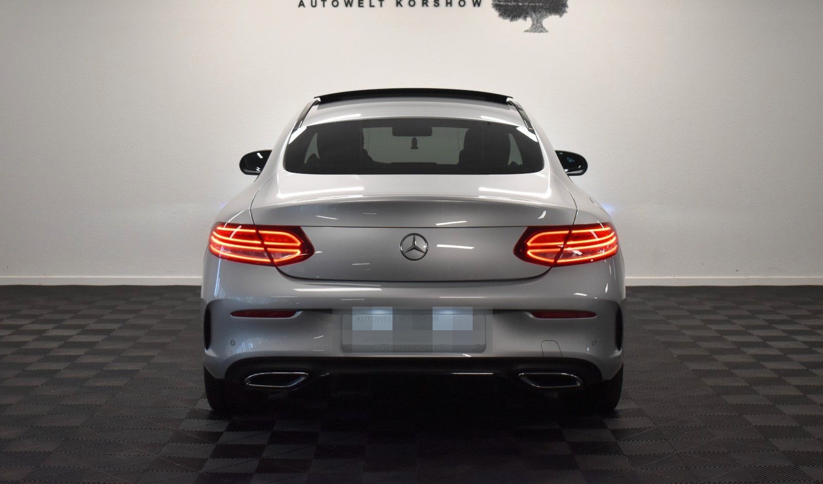 Mercedes-Benz C 300 d Coupé AMG LINE*M-BEAM*PANO*360°*CARPLAY foto 6