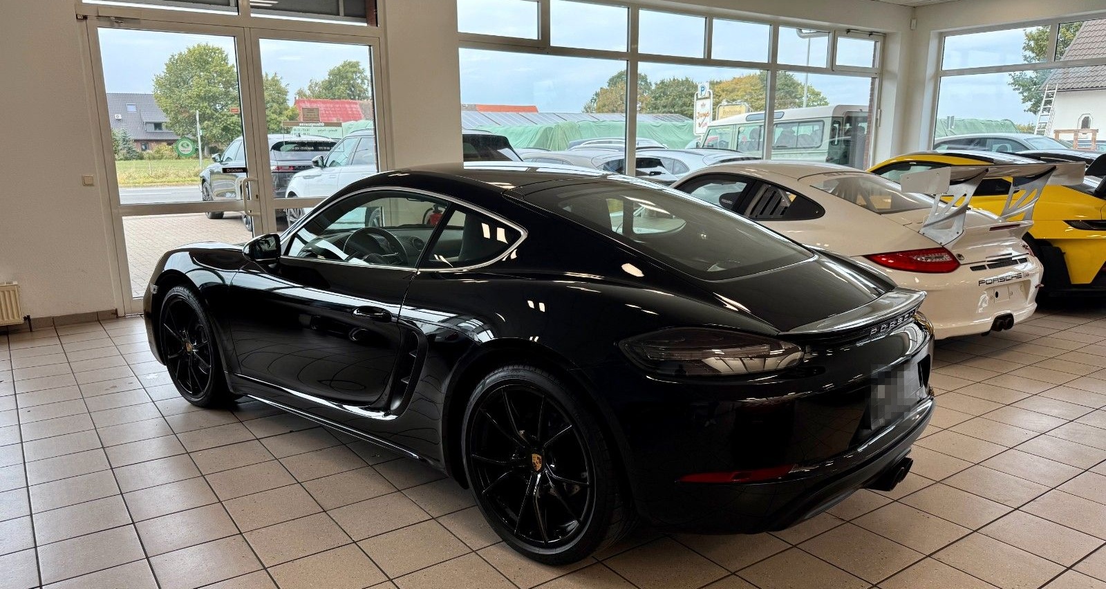 Porsche 718 Cayman 6-Gang, Xenon, 20Zoll, 1.Hand foto 3