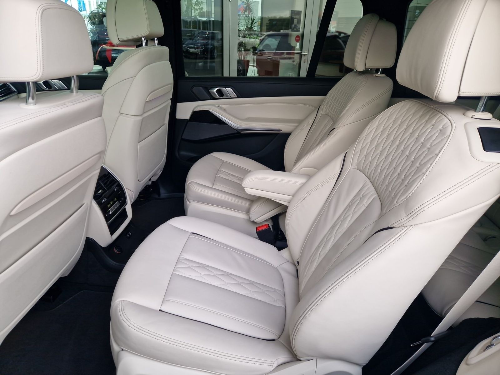 BMW X7 M50i Ex.Drive Pro StHZ.HUD.H/K.AHK.Frozen L. foto 7