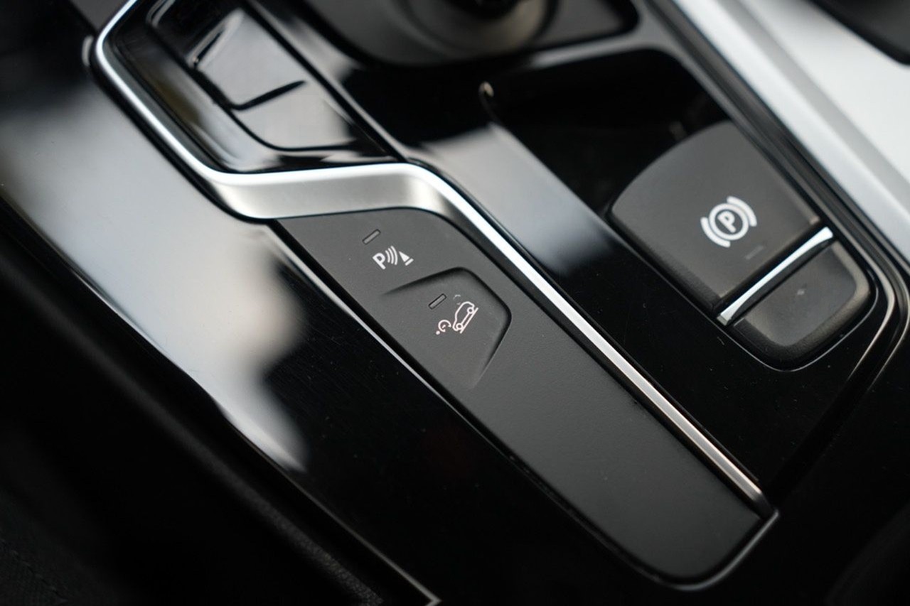 BMW X3 xDrive 20 i Advantage *LIVECOCKPIT*APPLE*DAB* foto 35
