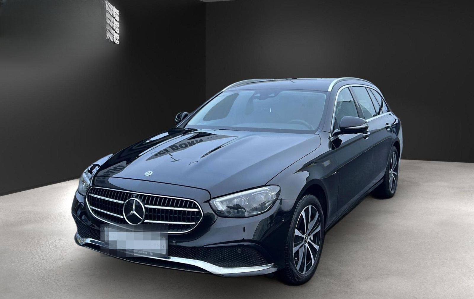 Mercedes-Benz E 300 de ALLRAD AHK*Distro*Mubeam*Leder*Navi*360 foto 3