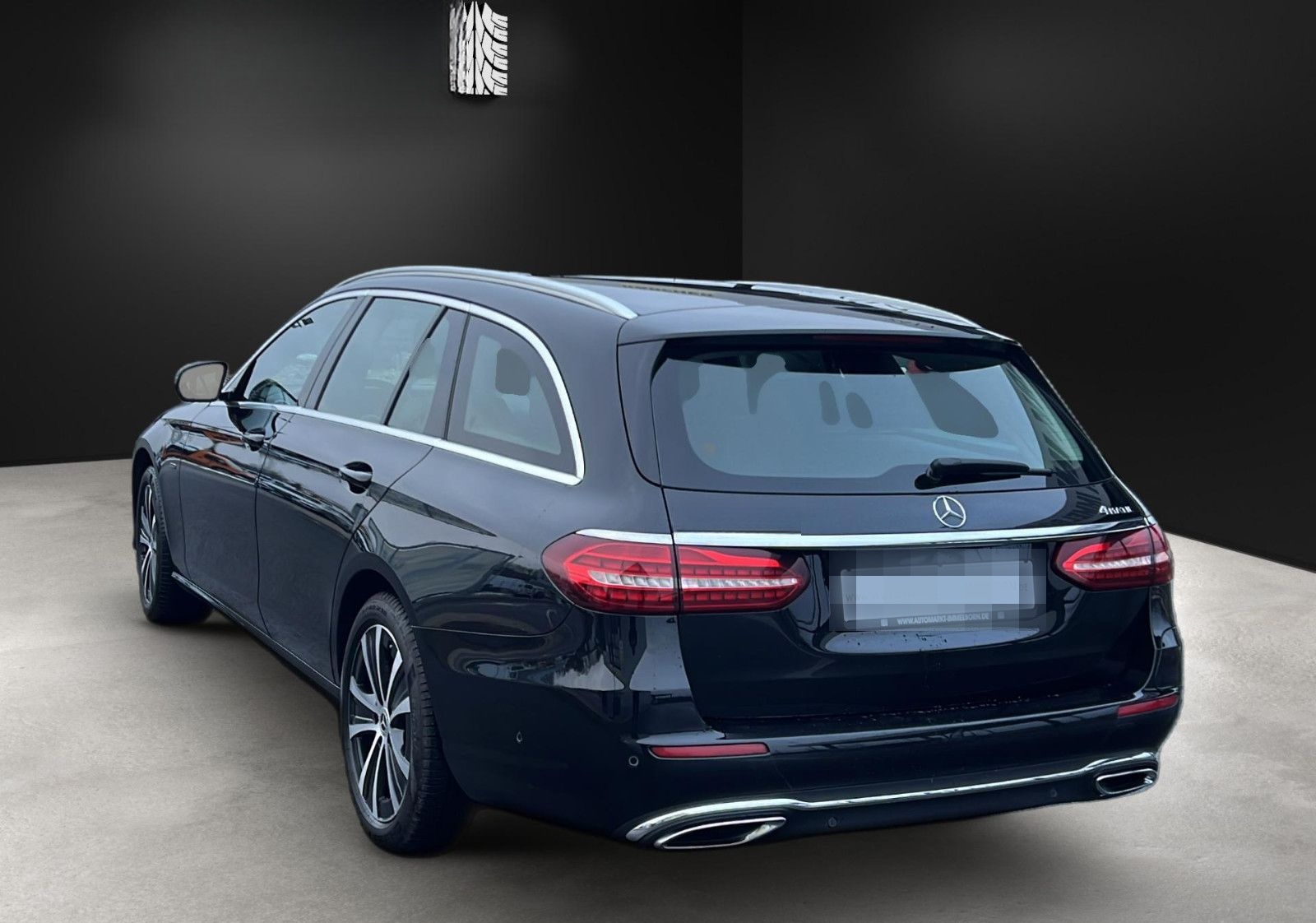 Mercedes-Benz E 300 de ALLRAD AHK*Distro*Mubeam*Leder*Navi*360 foto 7