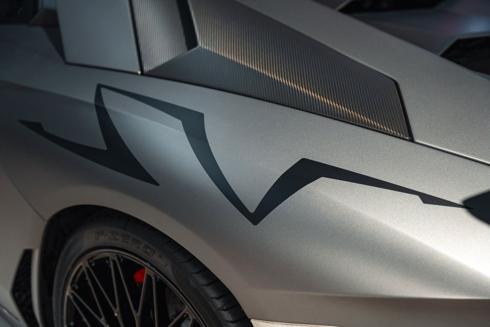 Lamborghini Aventador LP 750-4 Superveloche*SV*Gintani foto 6