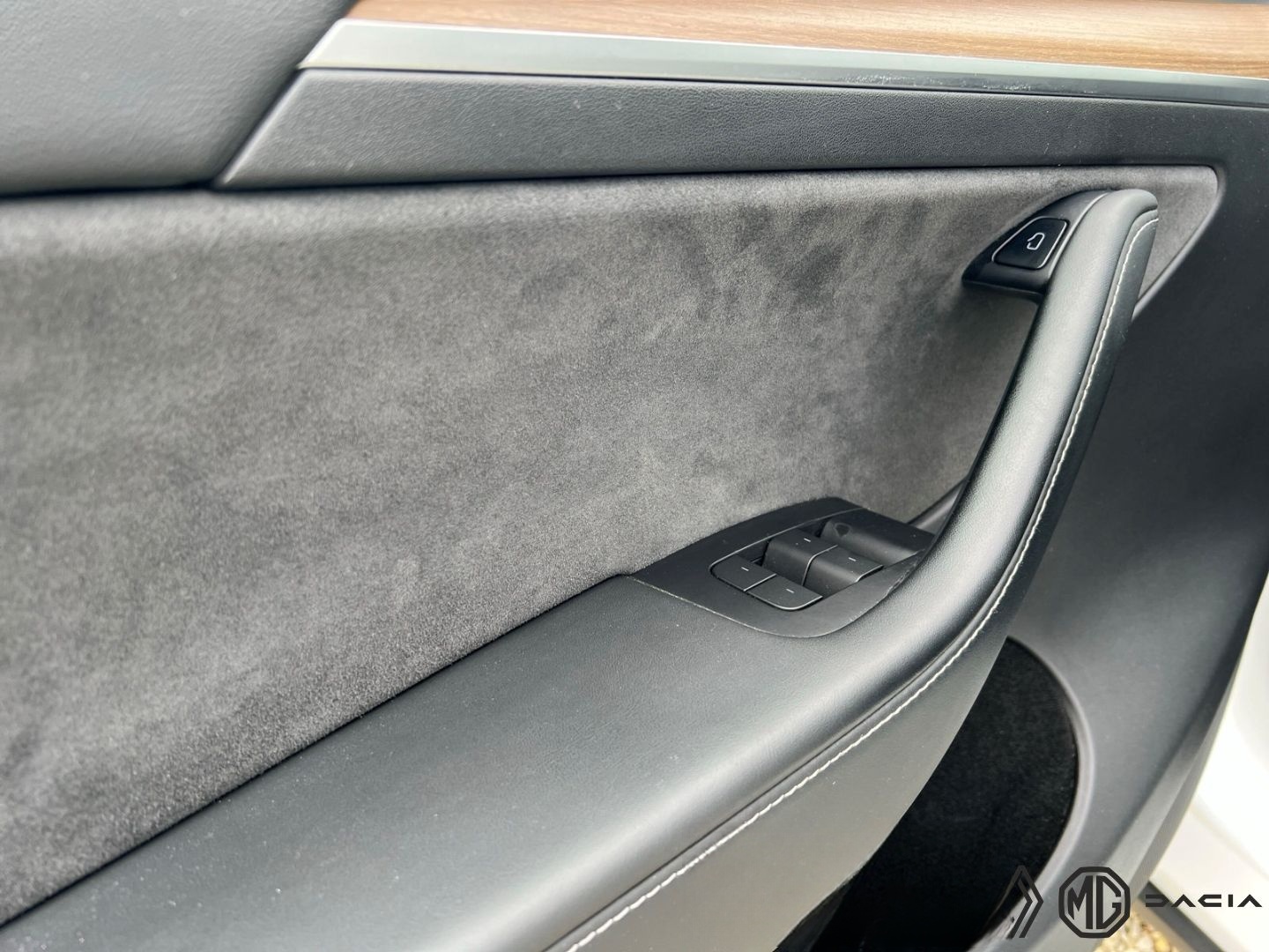 Tesla Model Y Long Range Dual AWD * MwSt. ausweisbar foto 21