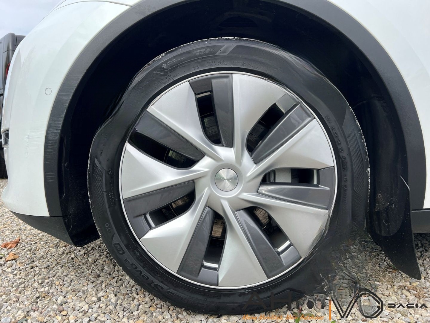 Tesla Model Y Long Range Dual AWD * MwSt. ausweisbar foto 8