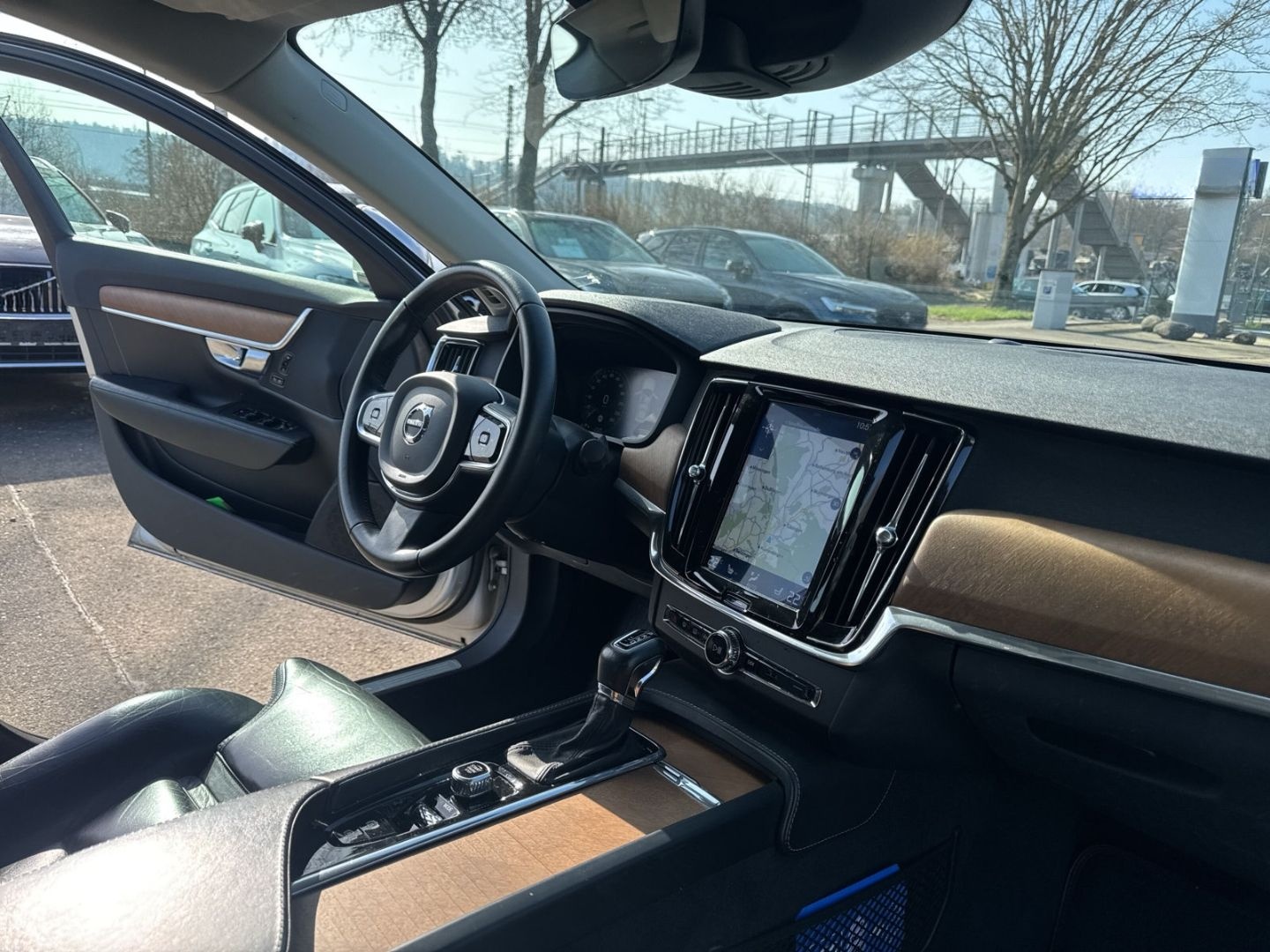 Volvo S90 Inscription AWD D5 DPF Navi Leder Digitales  foto 10