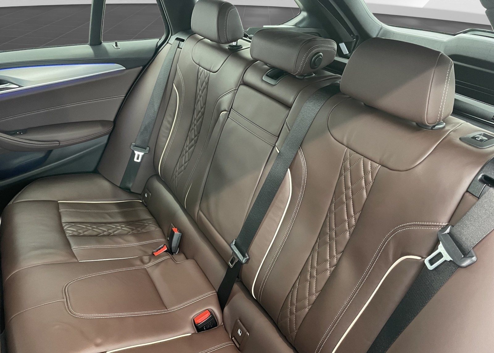 BMW 540d xDrive A,M Sportpaket,AHK,Panoramadach,etc. foto 13