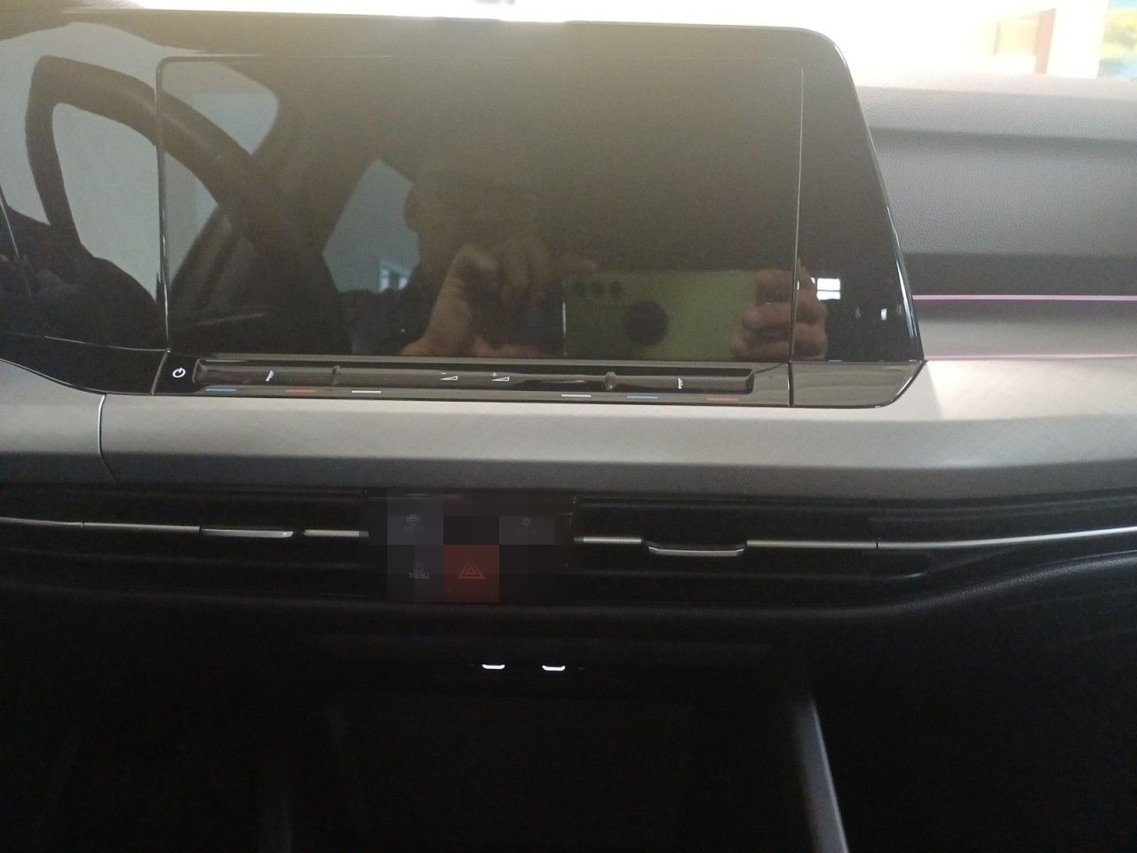 Volkswagen Golf VIII Variant 1.5 TSI Life OPF+SHZ+USB+DAB+ foto 11