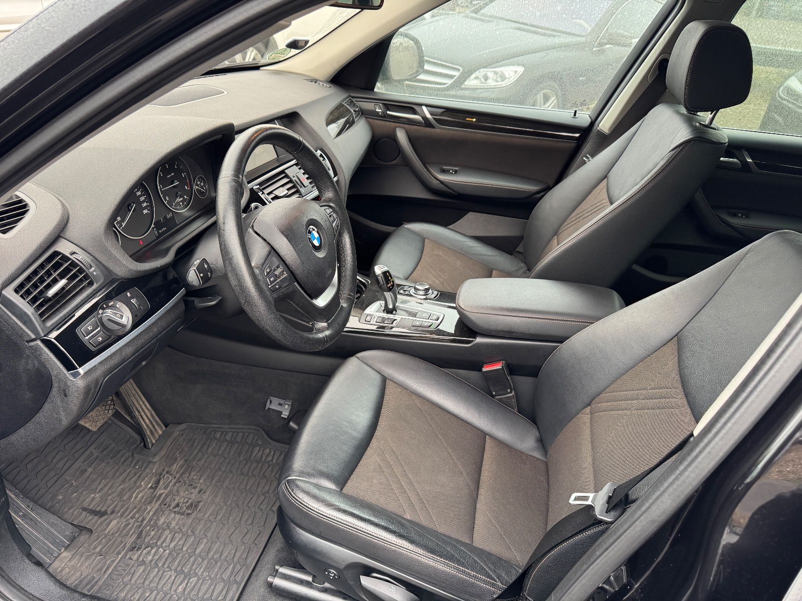 BMW X3 Baureihe X3 xDrive 20 d xLine foto 10