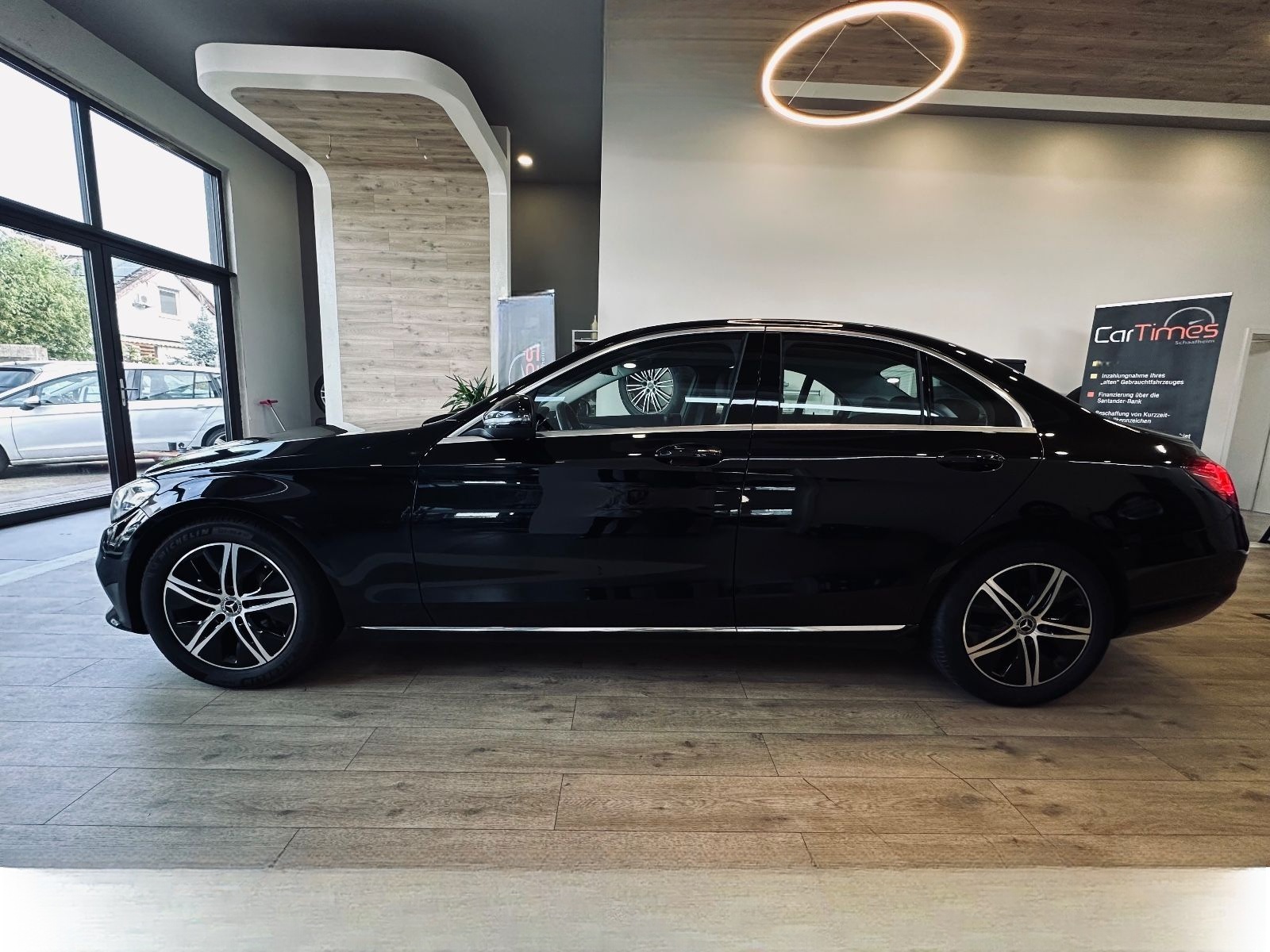 Mercedes-Benz C 300 d Lim. /8-Fach/ACC/AHK/1.Hand foto 5