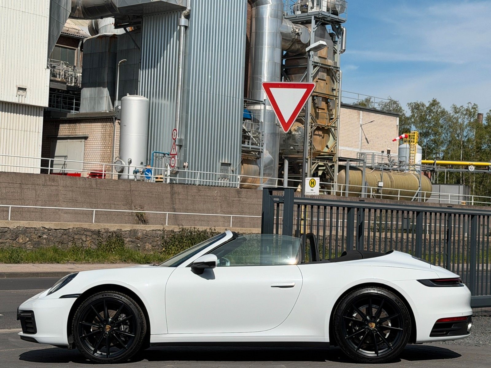 Porsche 911 Carrera Cabriolet Aut. 1 Hand Approved 02/28 foto 19