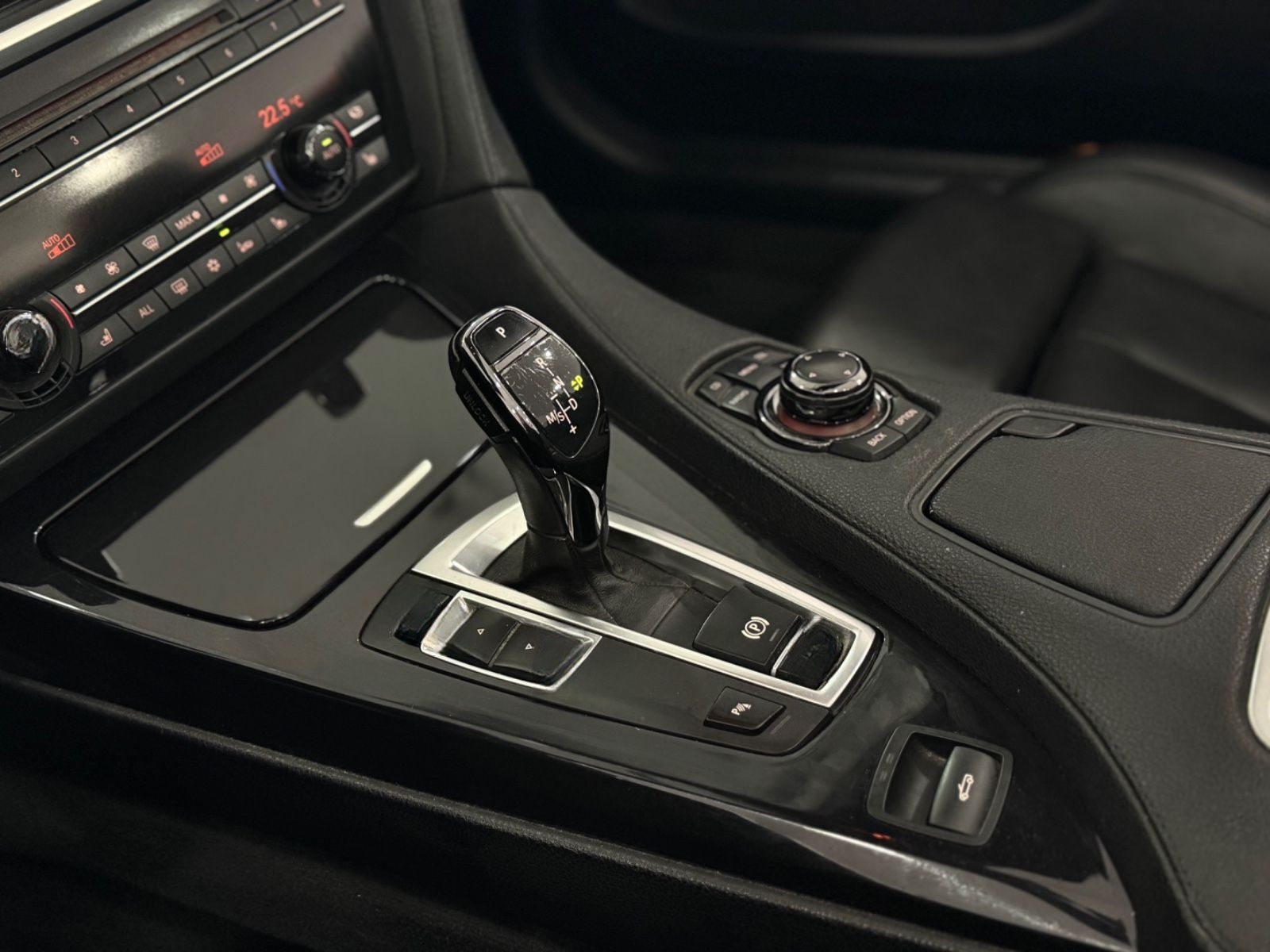 BMW 640i Cabrio/HUD/Memory/LED/Kamera/Leder/ foto 22