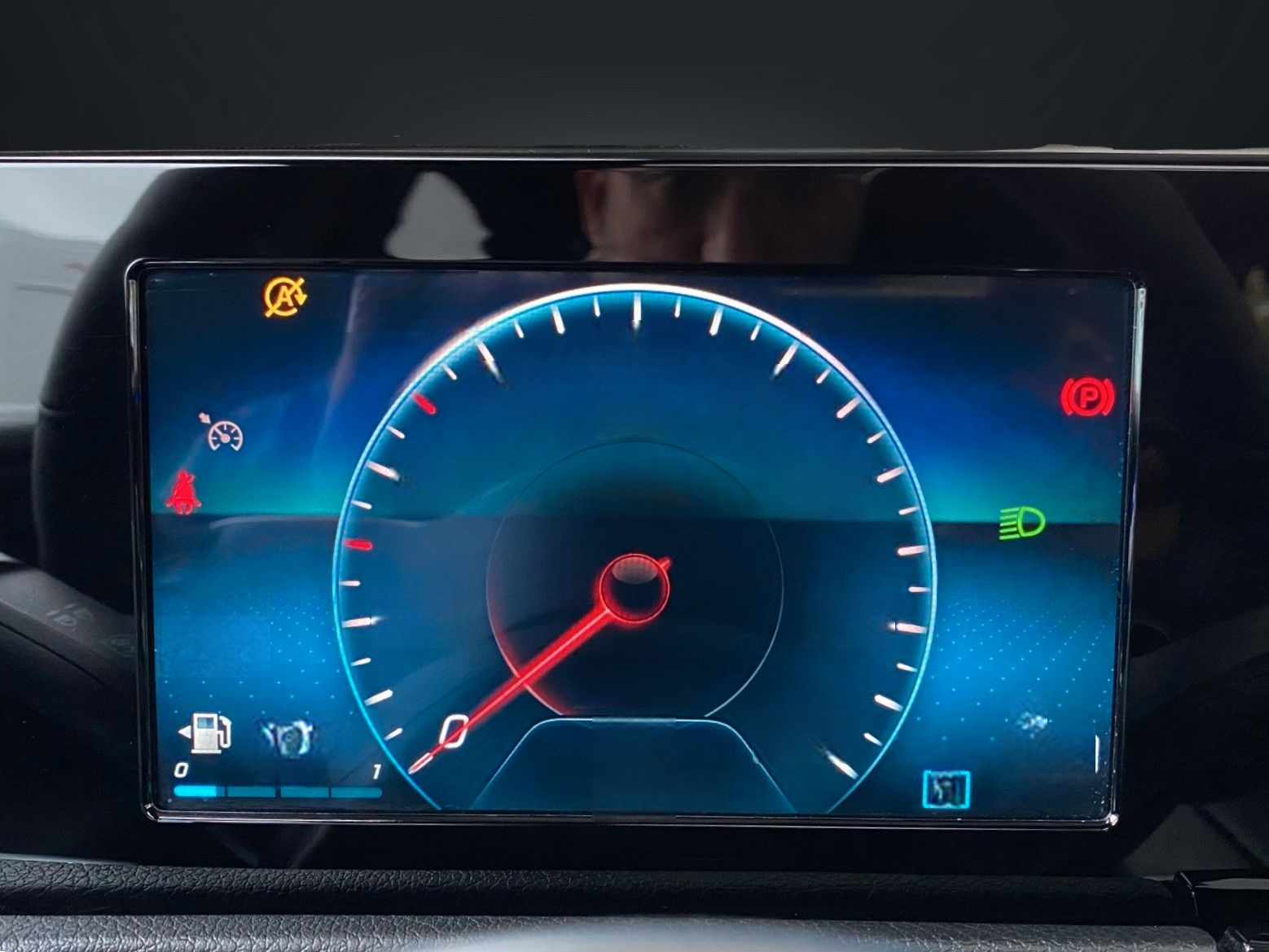 Mercedes-Benz GLB 200 PROGRESSIVE KAMERA-PANORAMA-7-SITZER foto 18