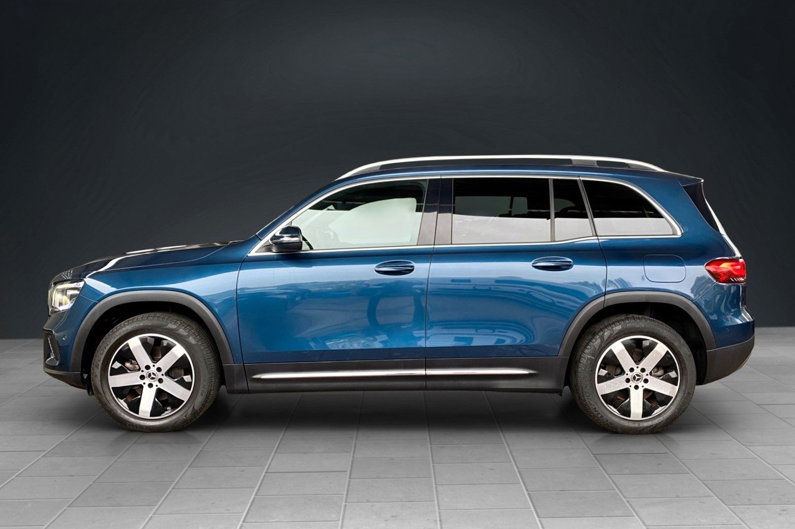 Mercedes-Benz GLB 200 PROGRESSIVE KAMERA-PANORAMA-7-SITZER foto 4