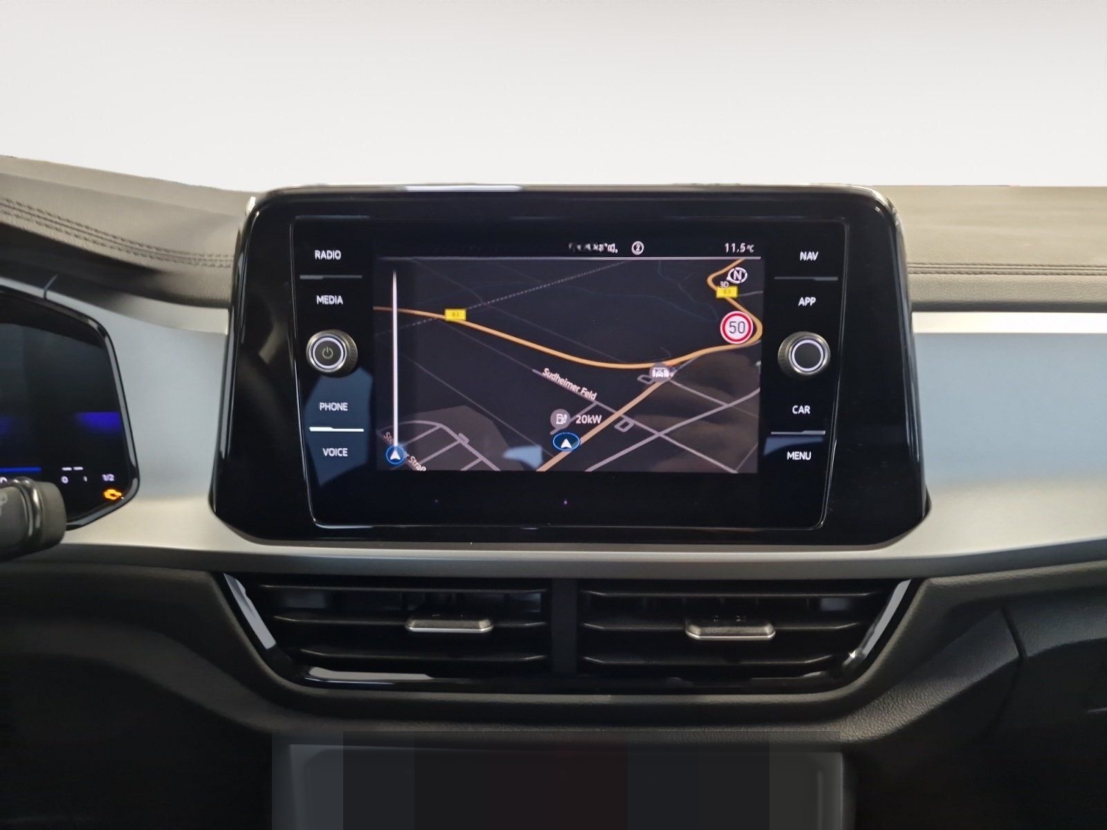 Volkswagen T-Roc 1.5 TSI Life 2xKlima ACC AUT DynLicht LED foto 14