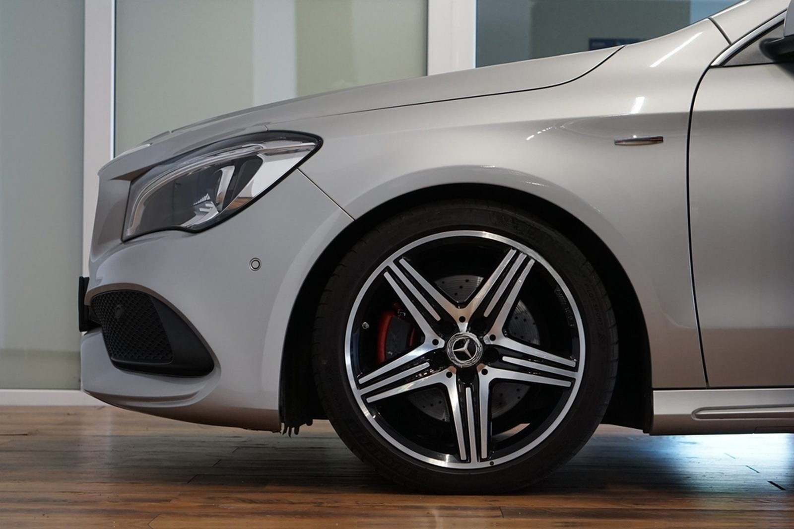 Mercedes-Benz CLA 250 Shooting Brake 4M Sport-AMG|LED|NAVI|PAR foto 2