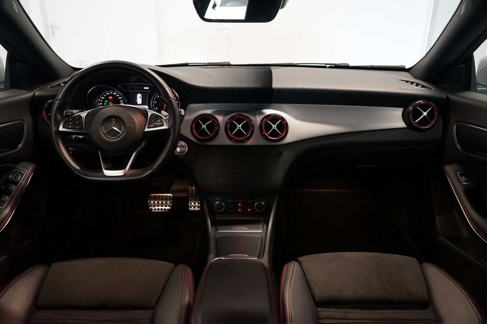Mercedes-Benz CLA 250 Shooting Brake 4M Sport-AMG|LED|NAVI|PAR foto 10