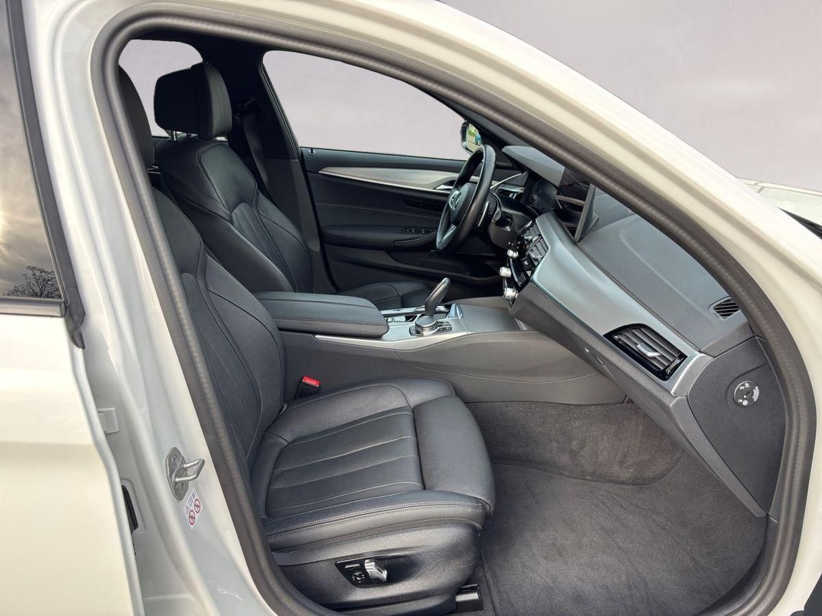 BMW 540d xDrive M Sport LASER AHK KOMFORTSITZE H&K foto 15