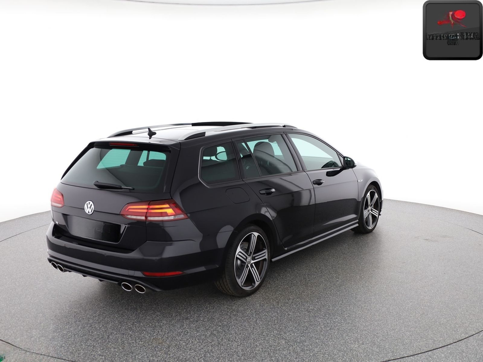 Volkswagen Golf Variant VII R 2.0 TSI 4M PANO,ACC,DYNAUDIO foto 5