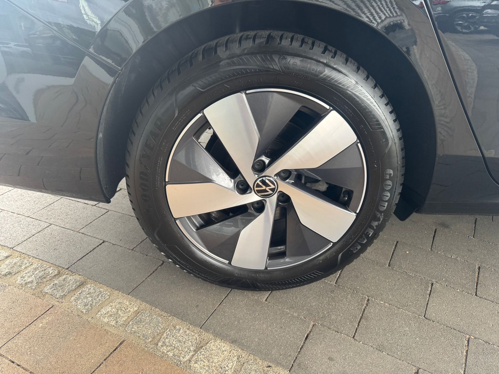Volkswagen Passat Variant 1.5 eTSI DSG Business AHK/ACC foto 11