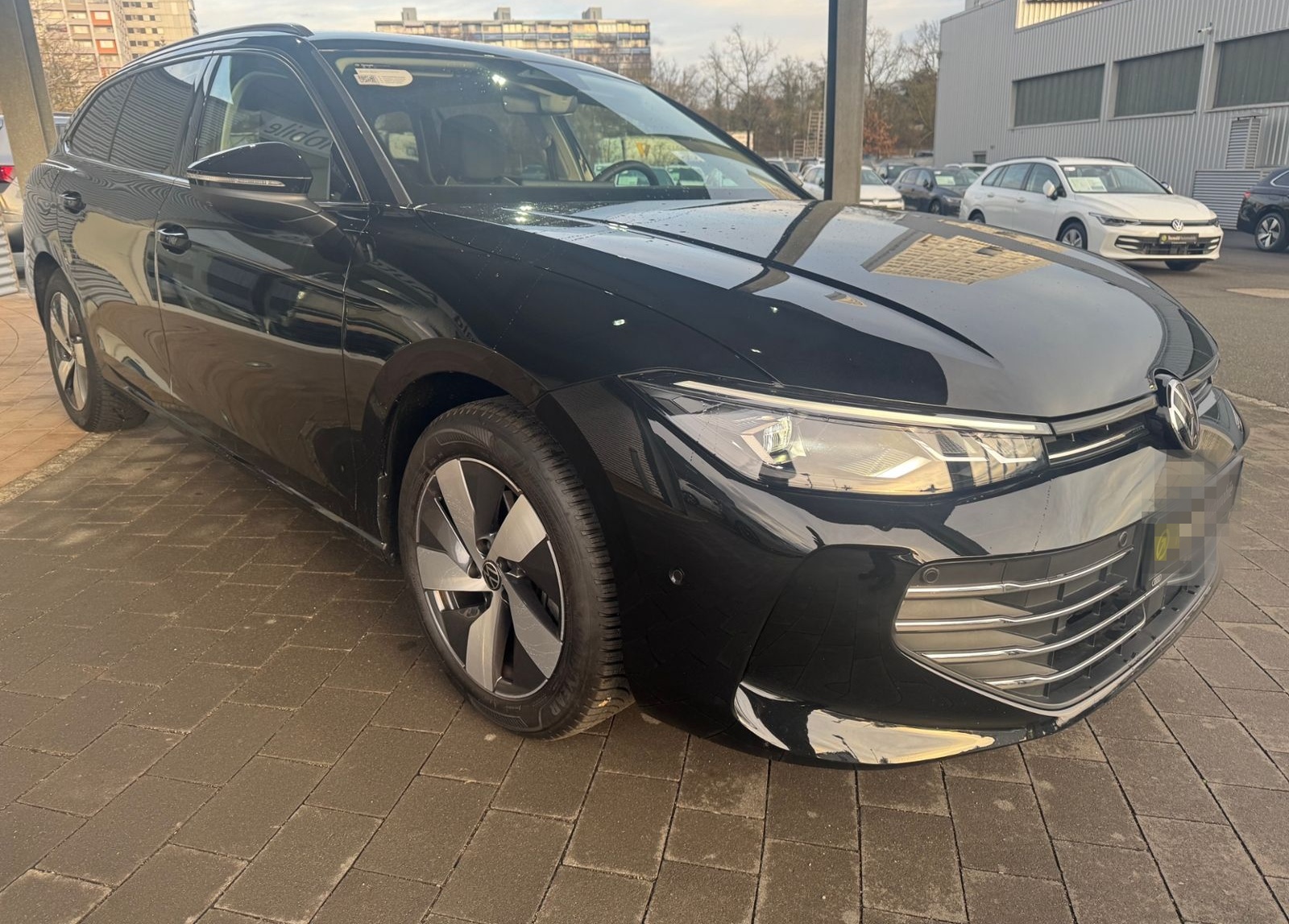 Volkswagen Passat Variant 1.5 eTSI DSG Business AHK/ACC foto 3