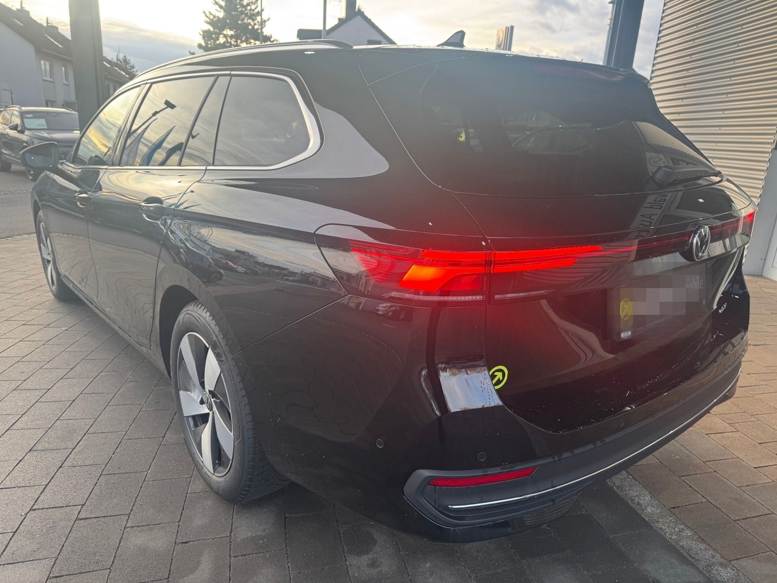 Volkswagen Passat Variant 1.5 eTSI DSG Business AHK/ACC foto 5