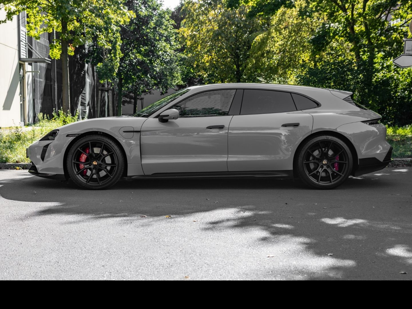 Porsche Taycan GTS Sport Turismo HA-Lenkung BOSE 21-Zoll foto 2