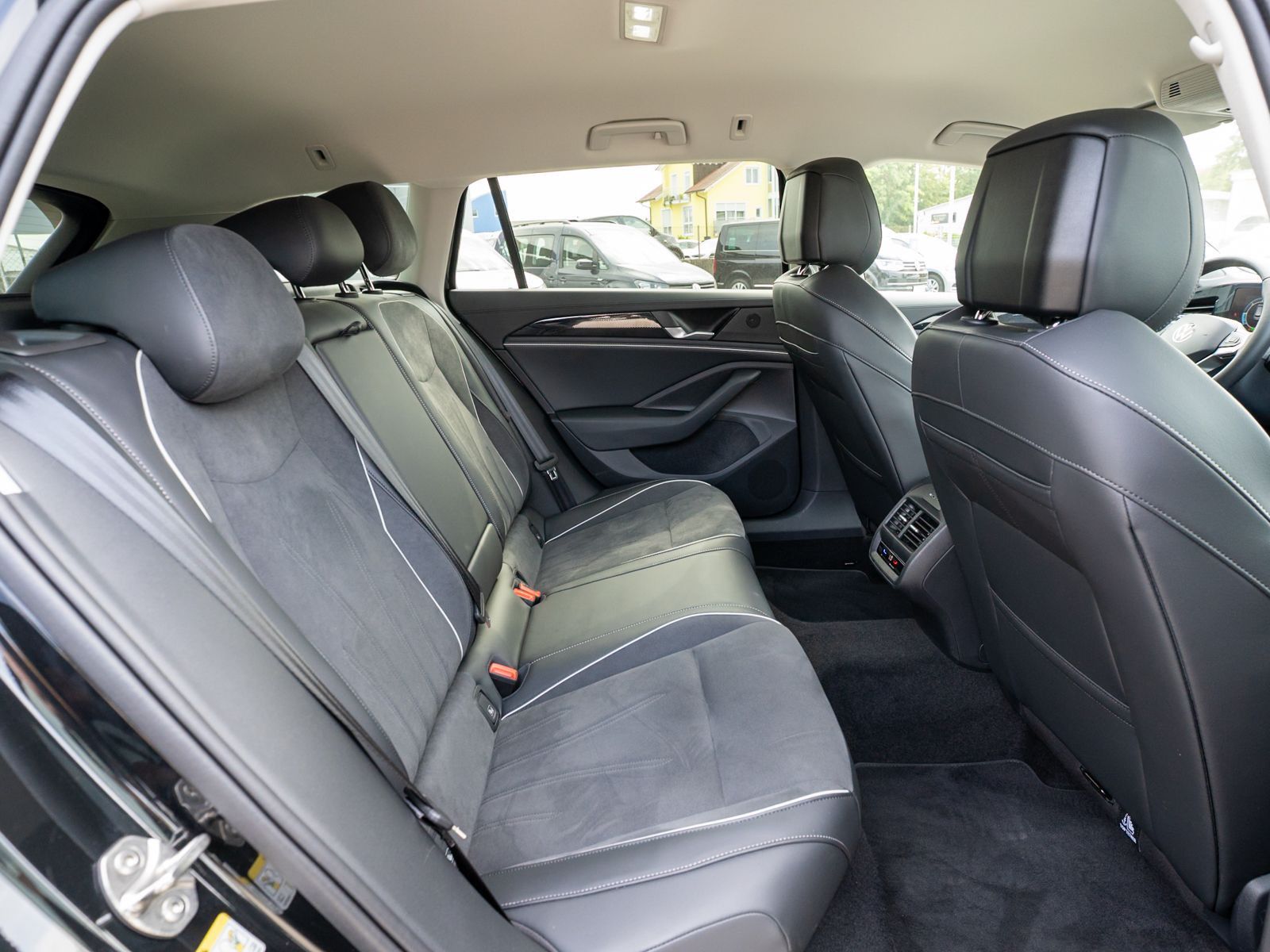 Volkswagen Business 2.0 TDI DSG LED Navi 360° ACC AHK foto 8
