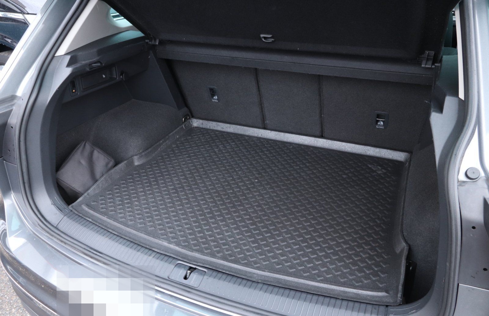 Volkswagen Tiguan 2.0 TDI DSG Highline 4Motion AHK*Dynaudio foto 9