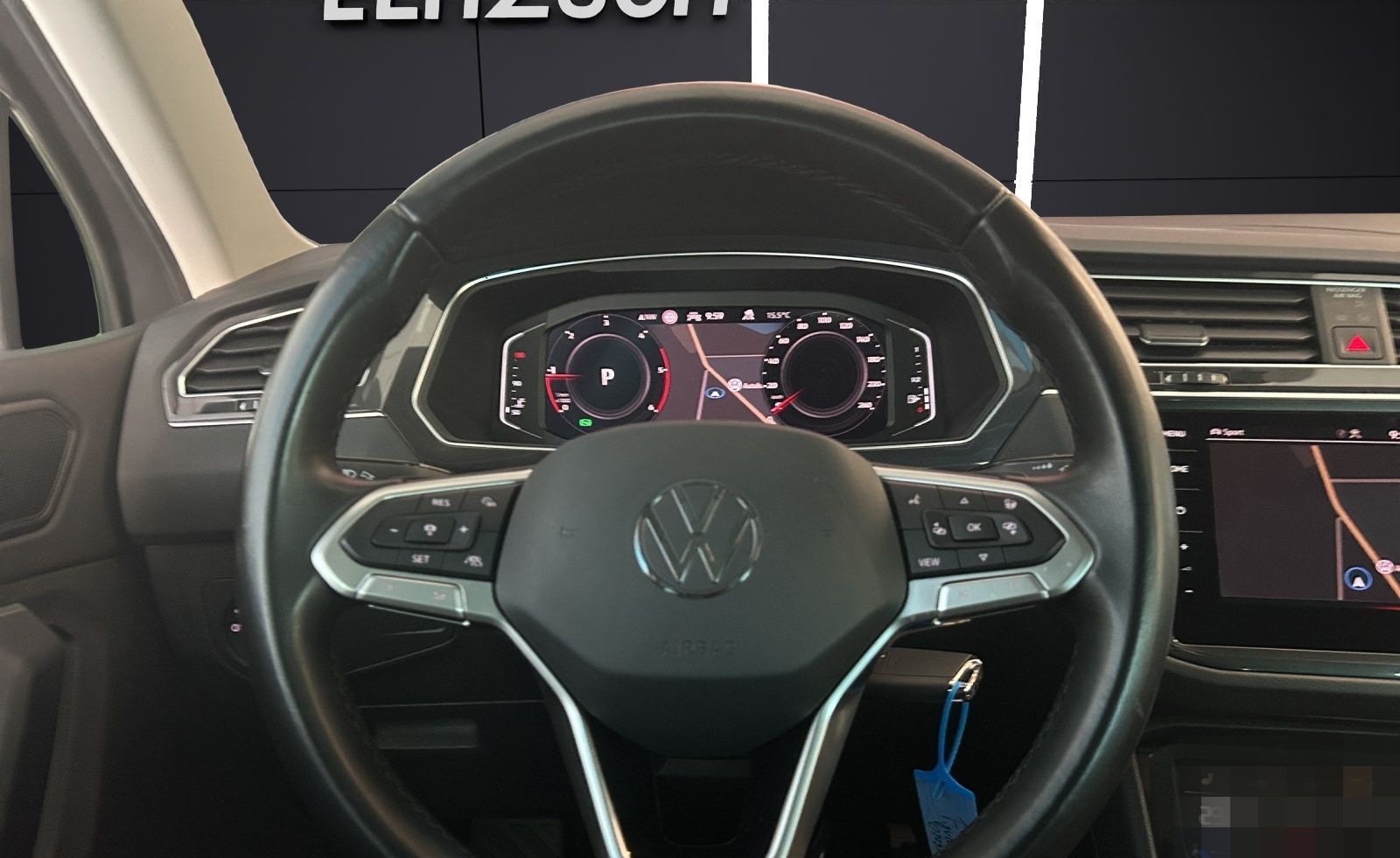 Volkswagen Tiguan TDI Elegance DSG 4Mo Matrix AHK Navi AIF´ foto 17