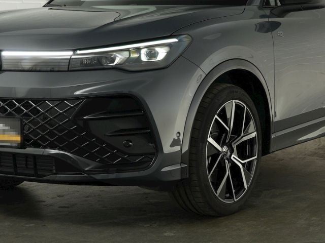 Volkswagen Tiguan R-LINE TSI DSG 4MOTION+AHK+MATRIX LED+NAV foto 25