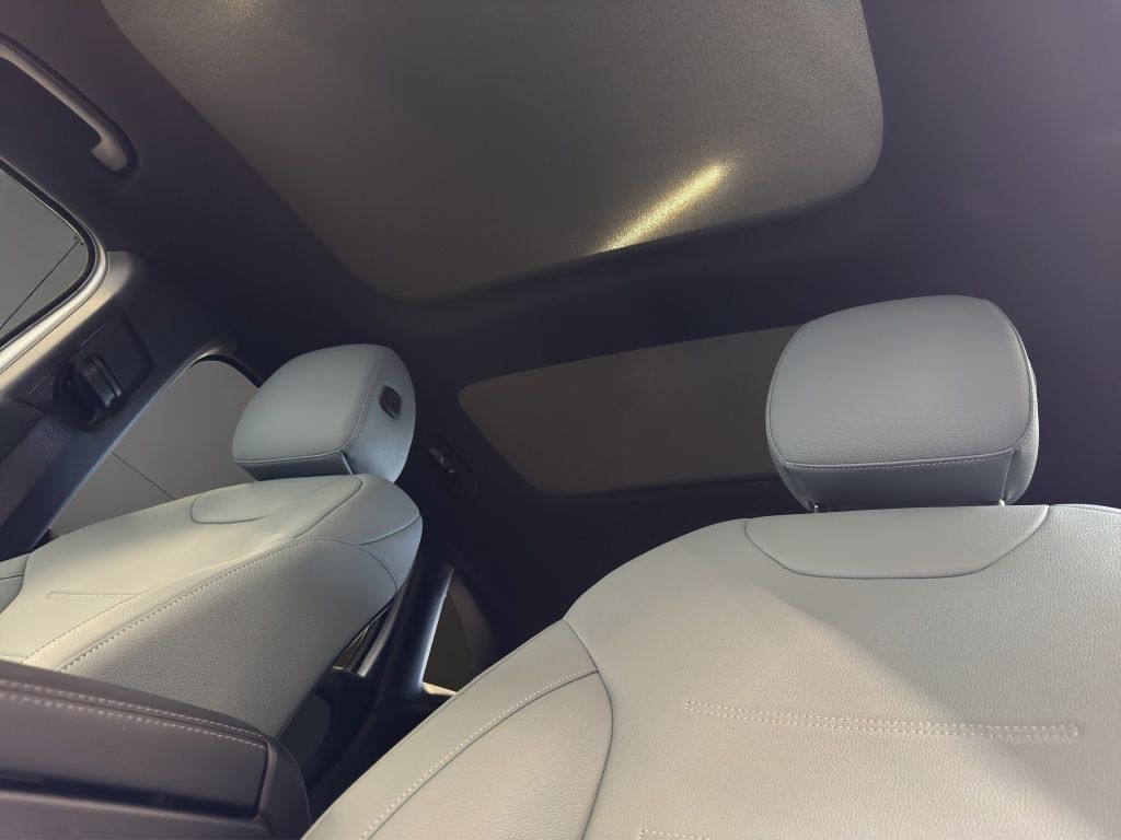 Mercedes-Benz GLA 200 EDITION DISTRONIC PANO KEYLESS 360° AHK foto 13