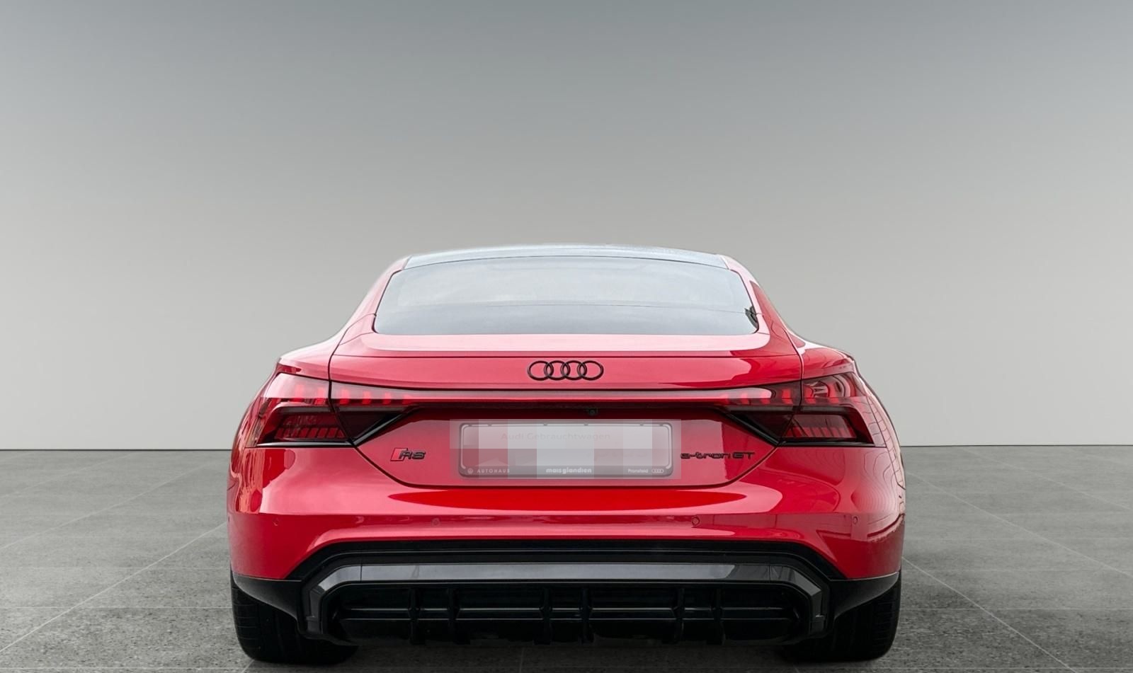 Audi e-tron GT RS NP:186.220 B&O Carbon Matrix HUD foto 5