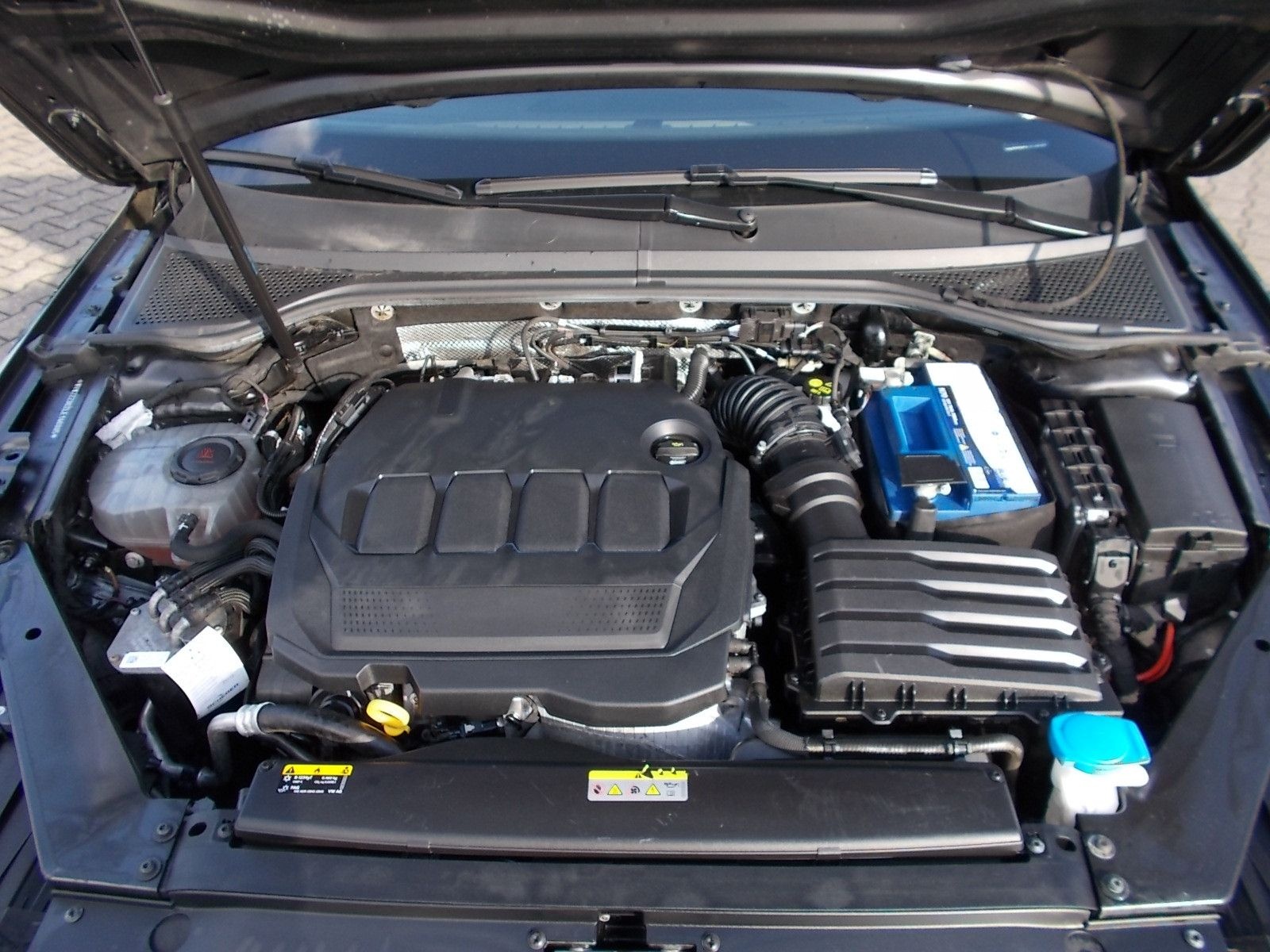 Volkswagen Passat Variant Business, Navi, AHK, PDC, App foto 11