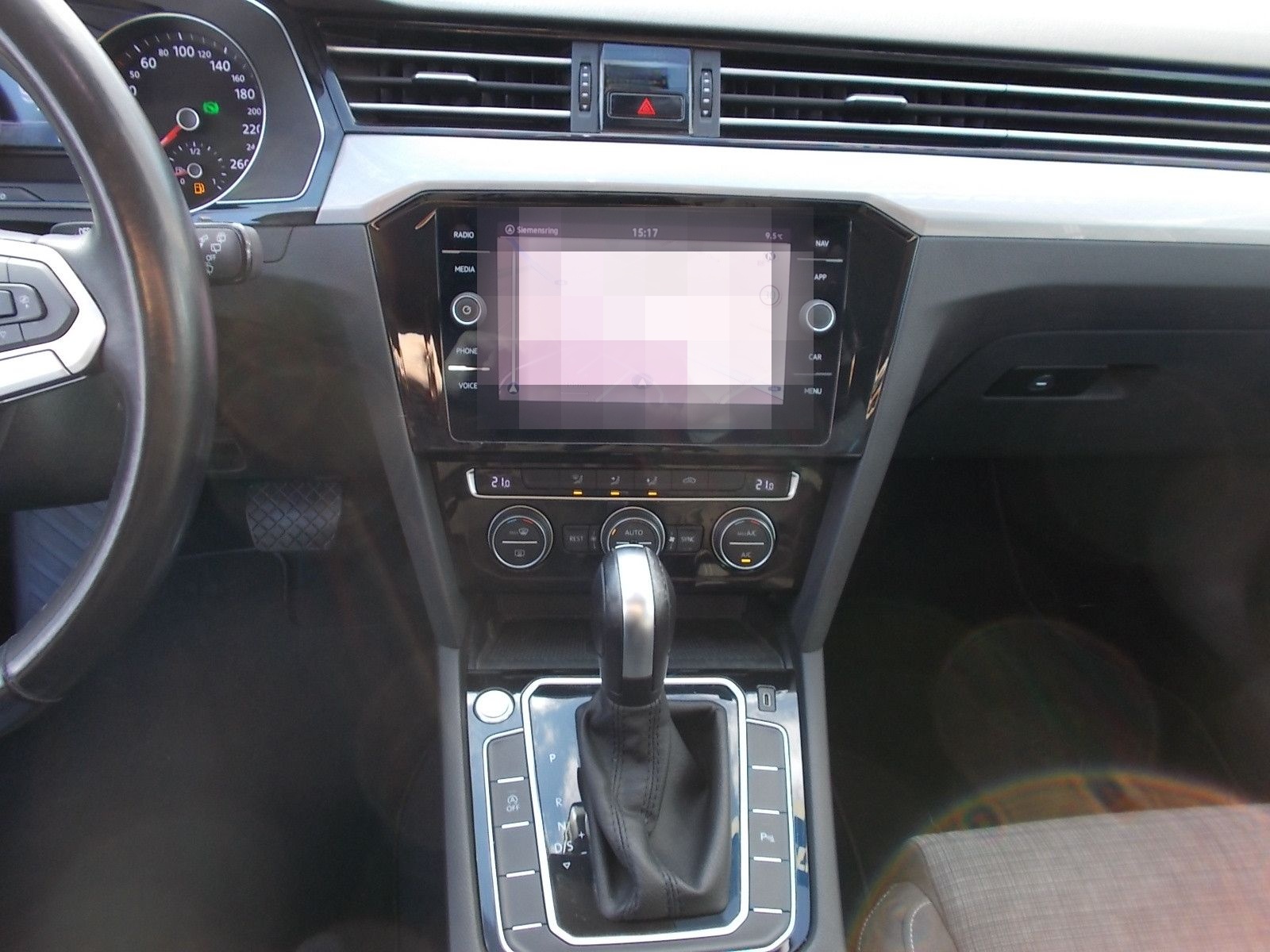 Volkswagen Passat Variant Business, Navi, AHK, PDC, App foto 22