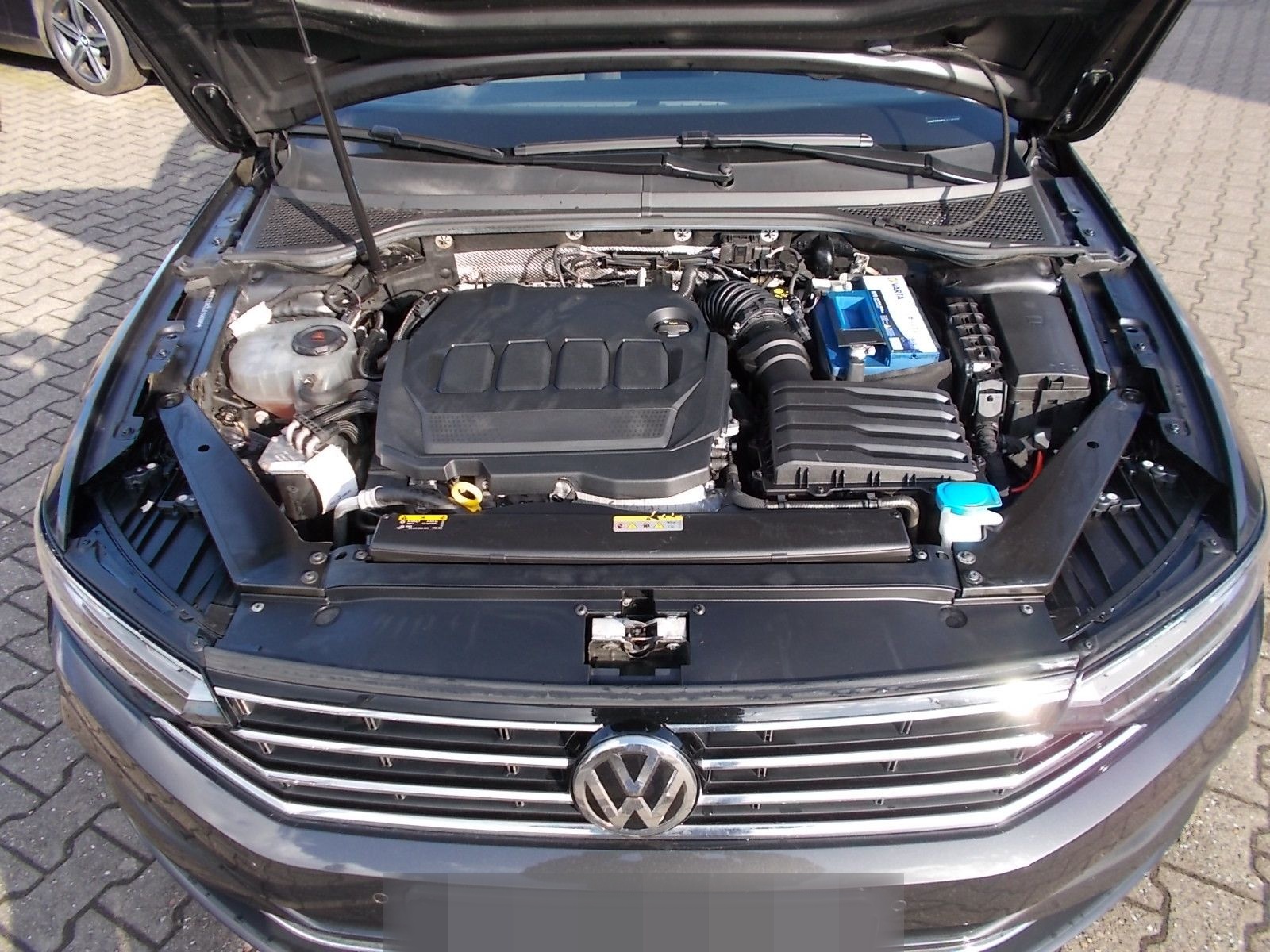 Volkswagen Passat Variant Business, Navi, AHK, PDC, App foto 10