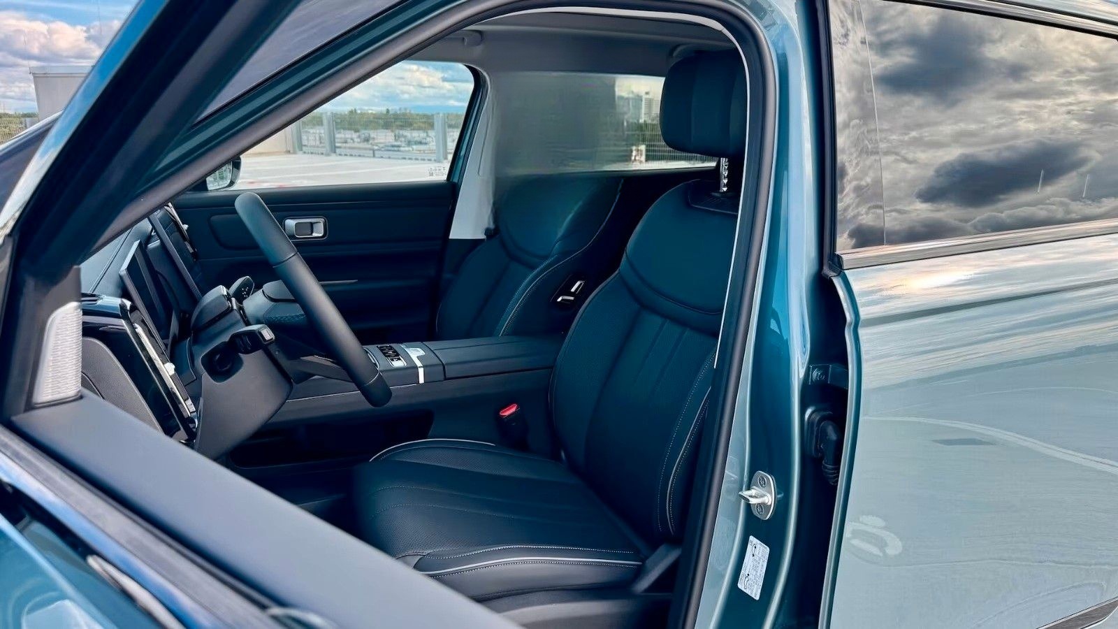 JAECOO Exclusive SHS Plug-In Hybrid 7J Garantie foto 4