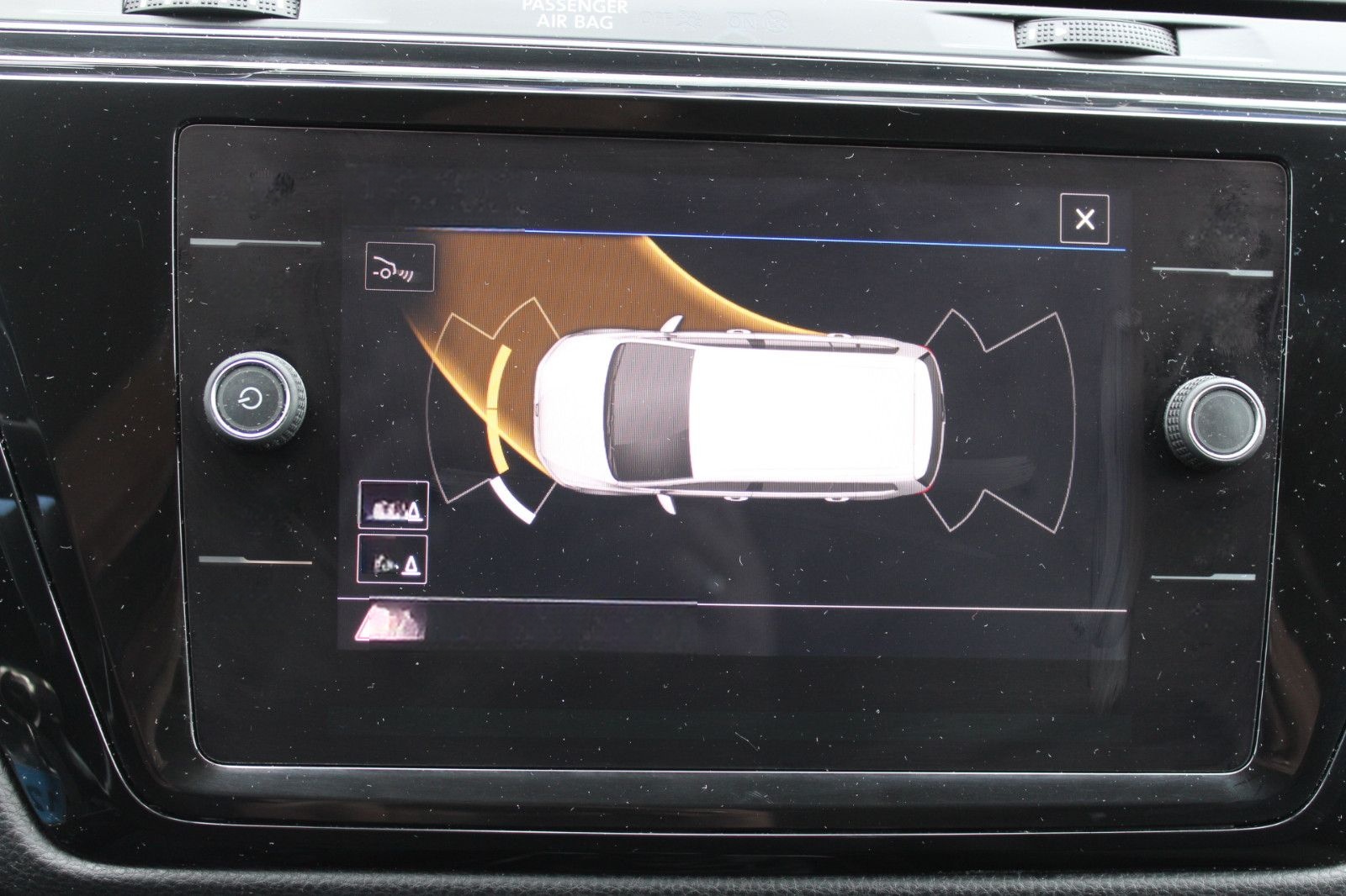 Volkswagen Touran 1.4l Highline + AHK foto 12