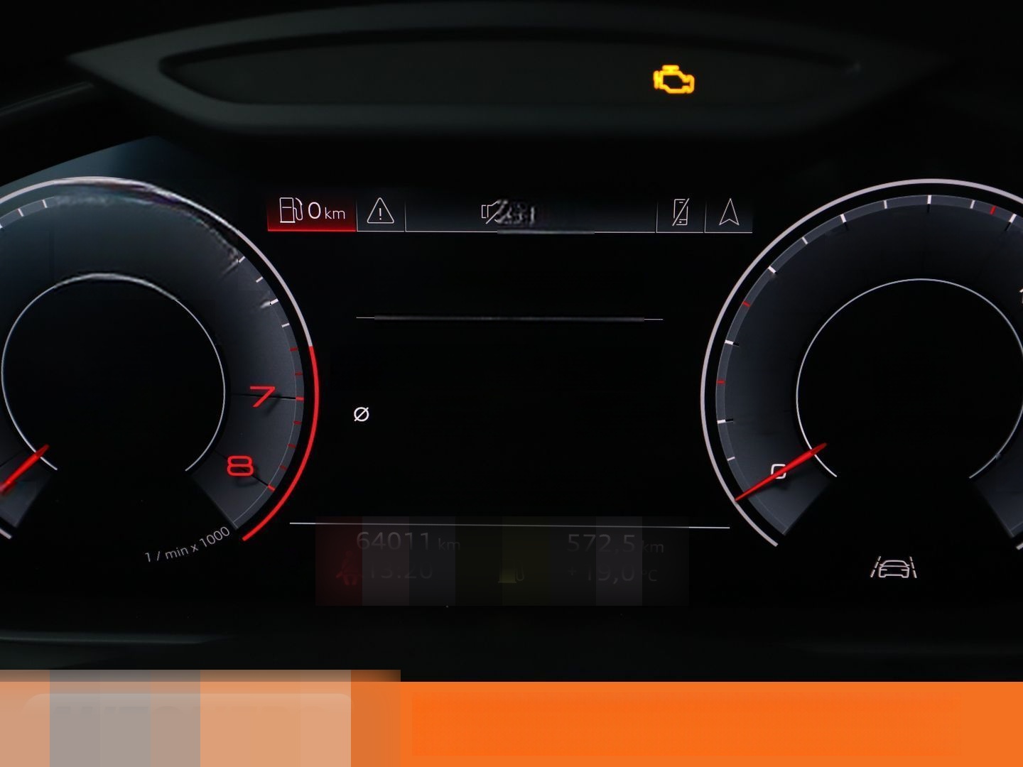 Audi Q8 55 TFSI quattro S line foto 12