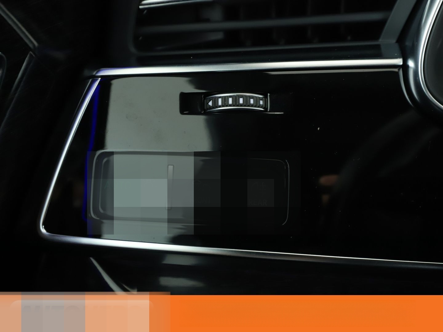 Audi Q8 55 TFSI quattro S line foto 19