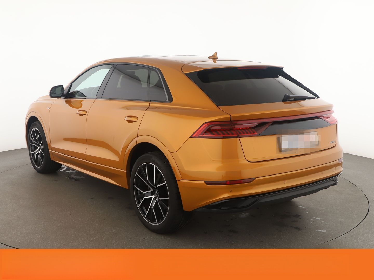Audi Q8 55 TFSI quattro S line foto 3