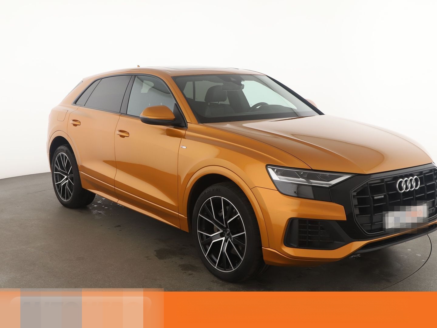 Audi Q8 55 TFSI quattro S line foto 5