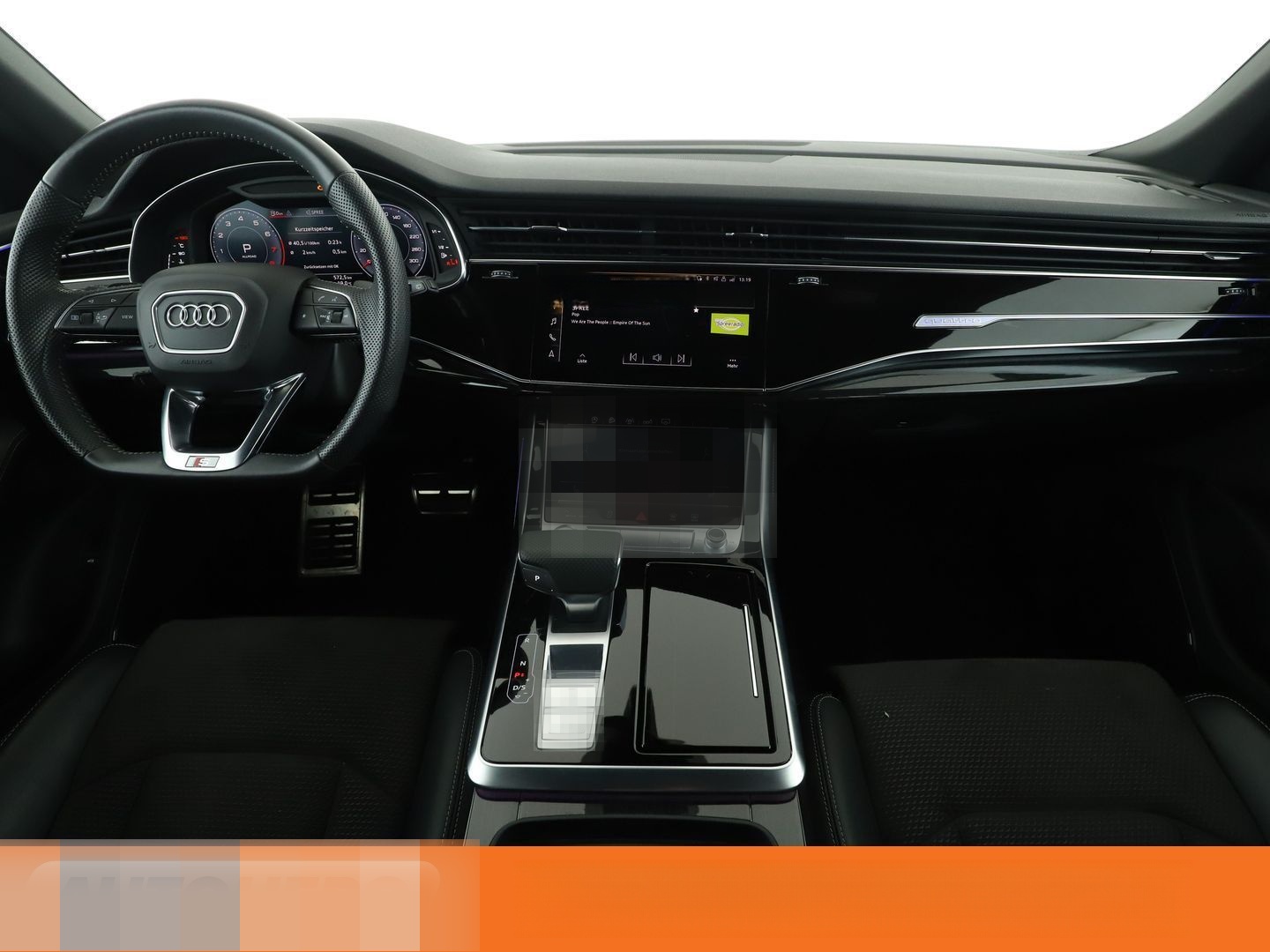 Audi Q8 55 TFSI quattro S line foto 8