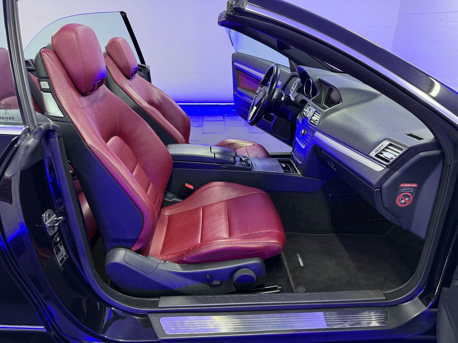 Mercedes-Benz E 200 Cabrio Sport AIRSCARF LEDER LED NAVI 2ZONE foto 23