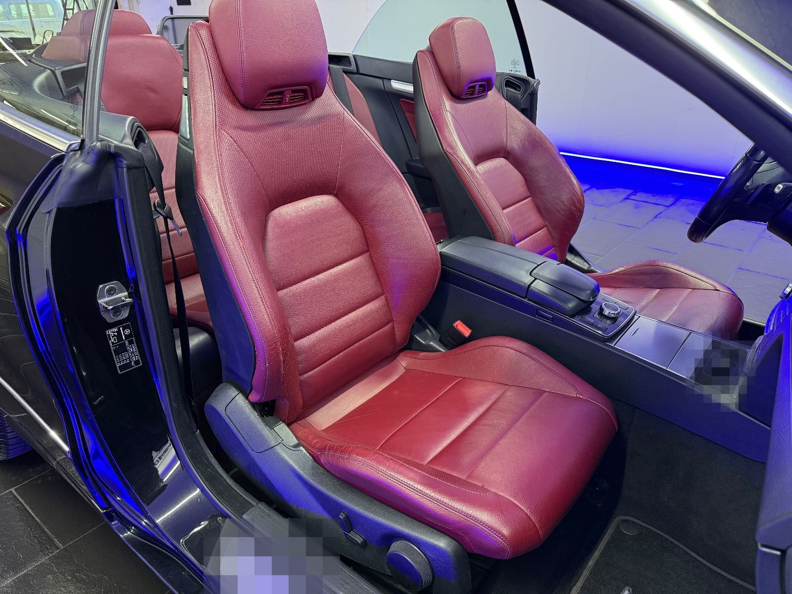 Mercedes-Benz E 200 Cabrio Sport AIRSCARF LEDER LED NAVI 2ZONE foto 24