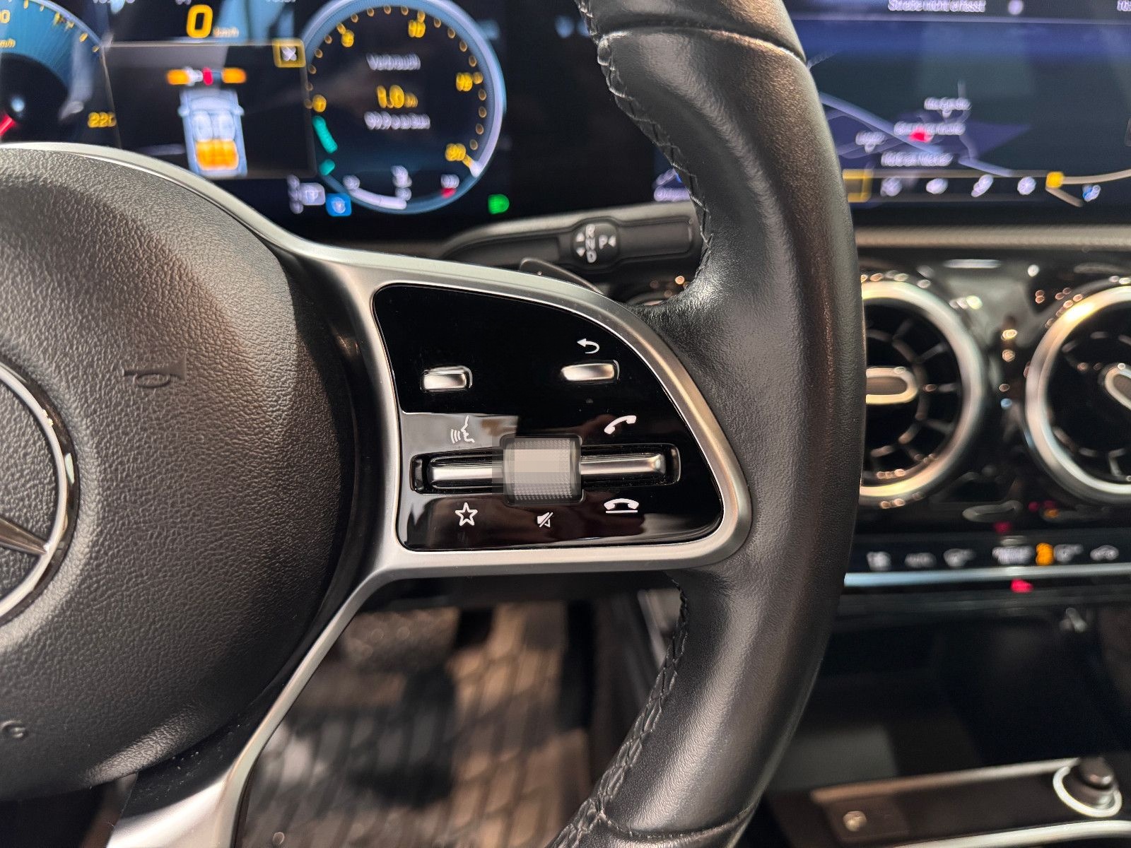 Mercedes-Benz A 250 4Matic*PROGRESSIVE*AHK-TEMPO-LED-MBUX-19" foto 21