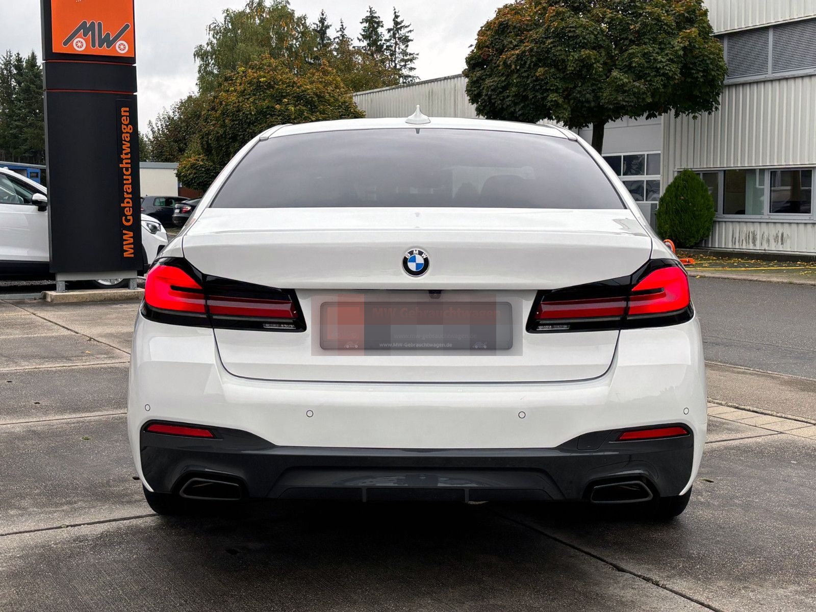 BMW 520d Steptr. Limo M-Sport ACC KAM AHK LED SHZ foto 16