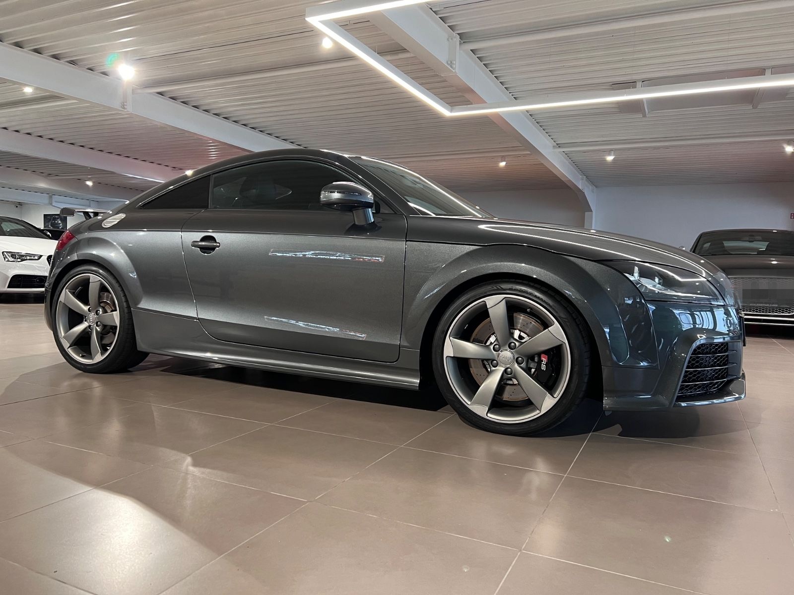 Audi TT RS Coupe 2.5 TFSI quattro NAVI TEMPOMAT BOSE foto 14